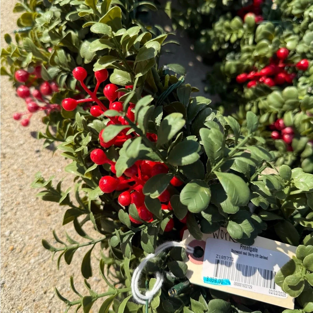 Frontgate Garland - 6 ft - NWT